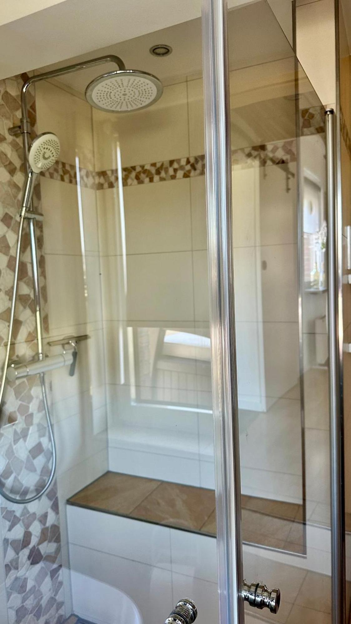 Traveller Awards 2025 - Nordeifel Fw 75 M2 Mit 50 M2 Terasse- Thermen-Badewelt, Phanasialand, Koeln, Bonn, Eifelwanderung Oder Nur Mal So Zum Entspannen Euskirchen Eksteriør bilde